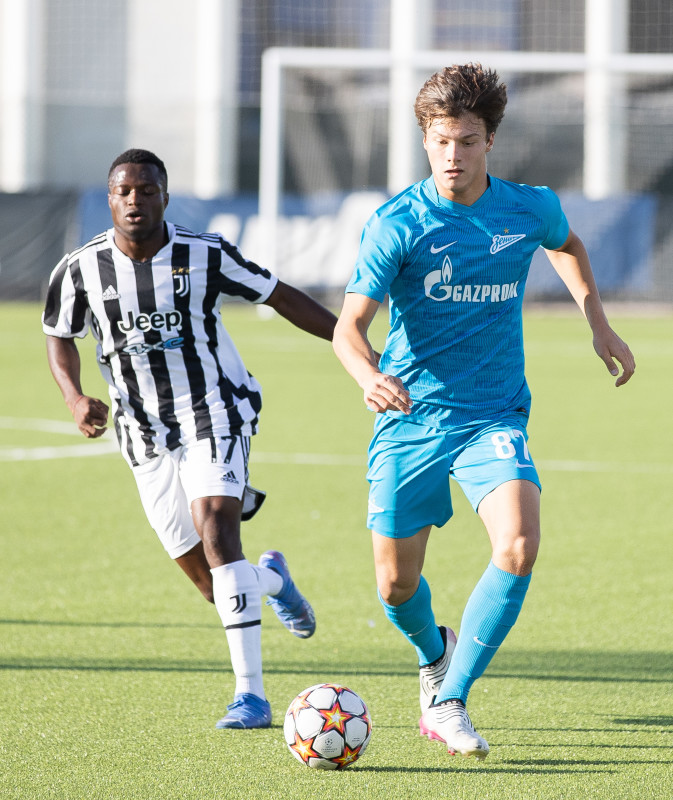 Юношеская Лига УЕФА 2021/22, «Ювентус»-м — «Зенит»-м