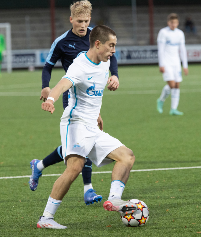 Юношеская Лига УЕФА 2021/22, «Мальмё»-м — «Зенит»-м