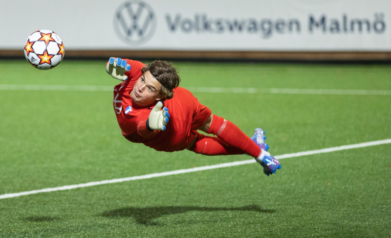 Юношеская Лига УЕФА 2021/22, «Мальмё»-м — «Зенит»-м