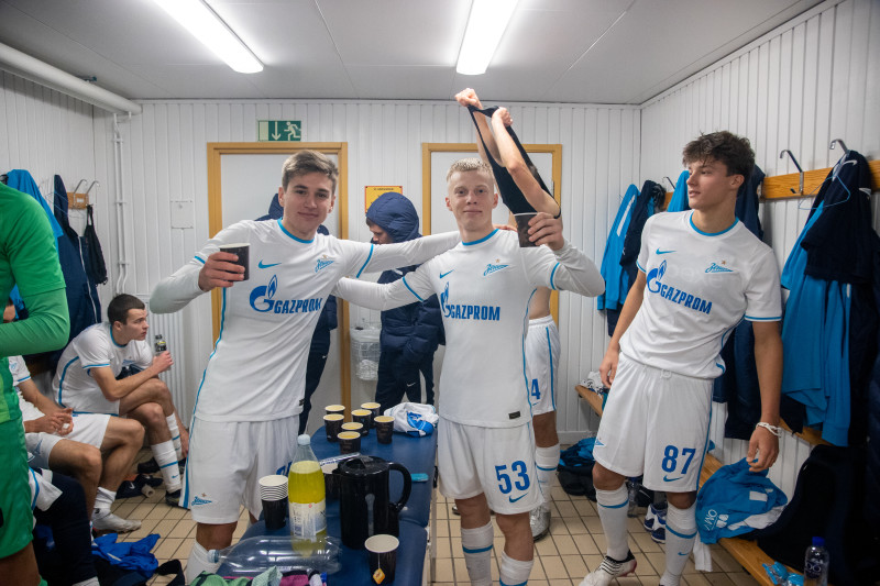 Юношеская Лига УЕФА 2021/22, «Мальмё»-м — «Зенит»-м