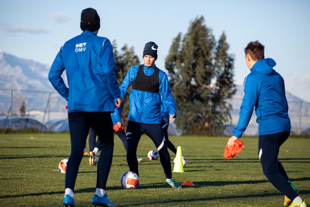 Сборы «Зенита»-м в Турции: 19 января, вечерняя тренировка