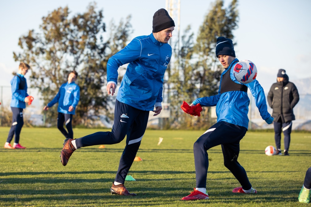 Сборы «Зенита»-м в Турции: 19 января, вечерняя тренировка