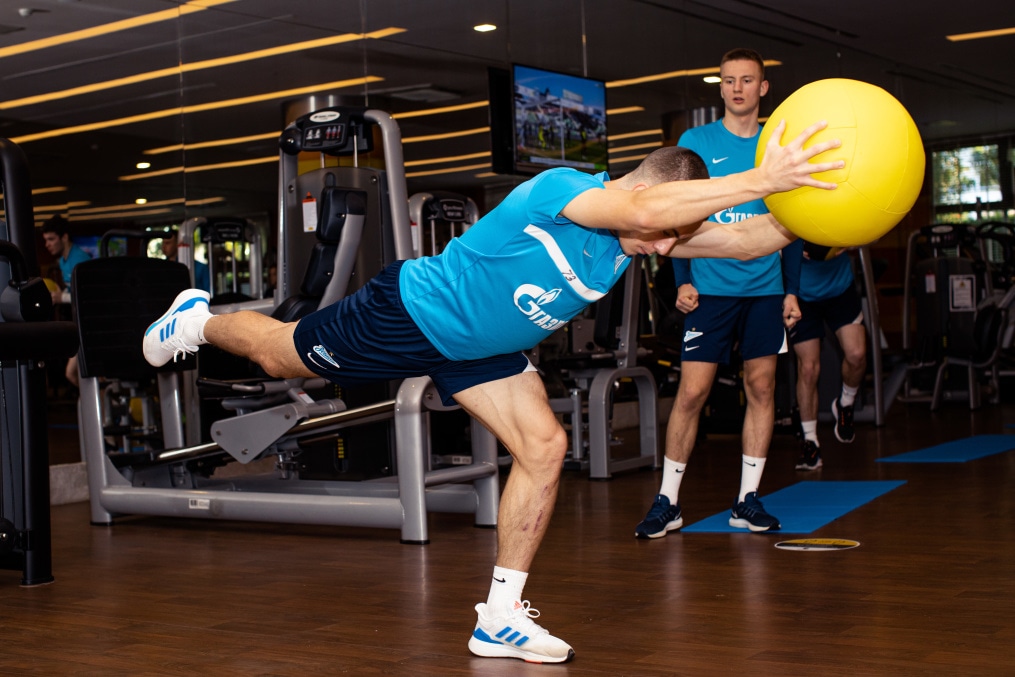 Сборы «Зенита»-м в Турции: 19 января, тренировка в тренажёрном зале