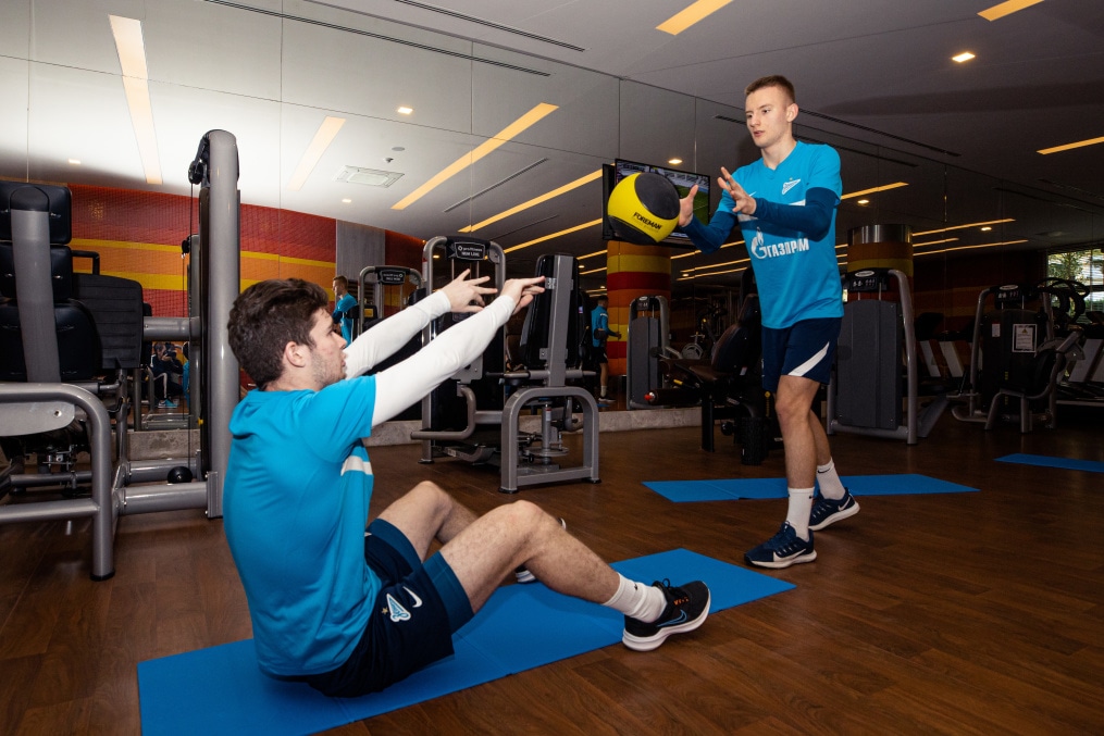 Сборы «Зенита»-м в Турции: 19 января, тренировка в тренажёрном зале