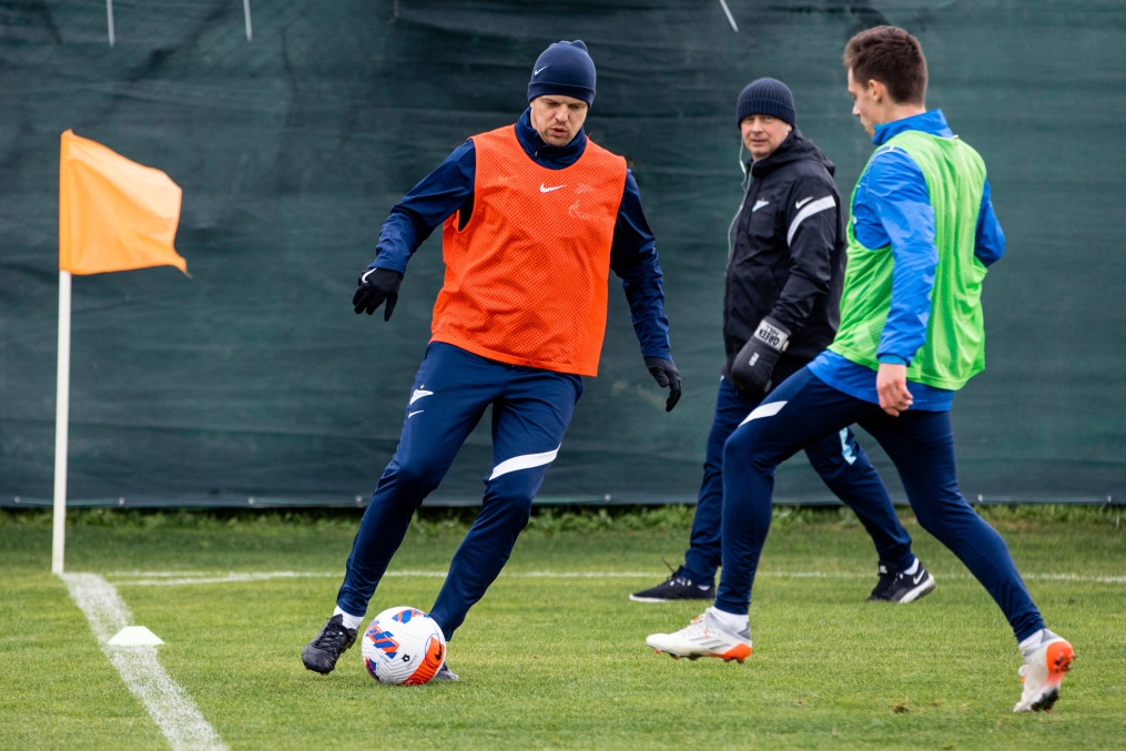 Сборы «Зенита»-м в Турции: 18 января, утренняя тренировка