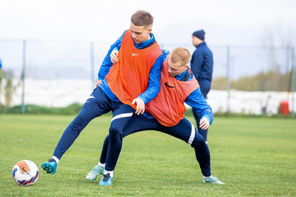 Сборы «Зенита»-м в Турции: 18 января, утренняя тренировка