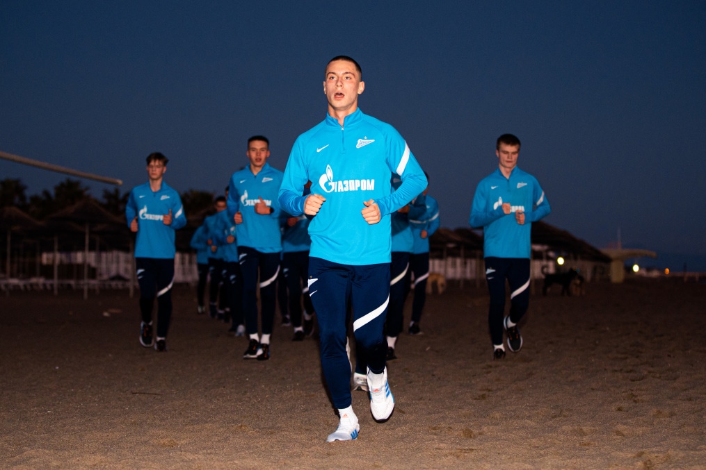Сборы «Зенита»-м в Турции: 16 января, вечерняя тренировка