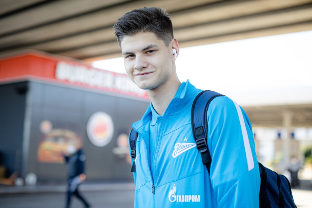 Вылет молодежной команды на Первые учебно-тренировочные сборы