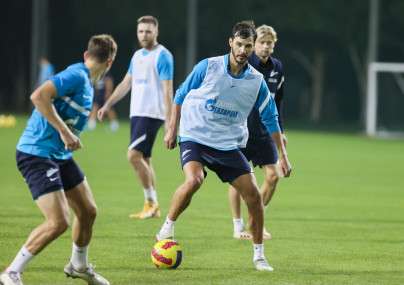 «Газпром»-тренировочные сборы в Дубае: 17 января, вечерняя тренировка