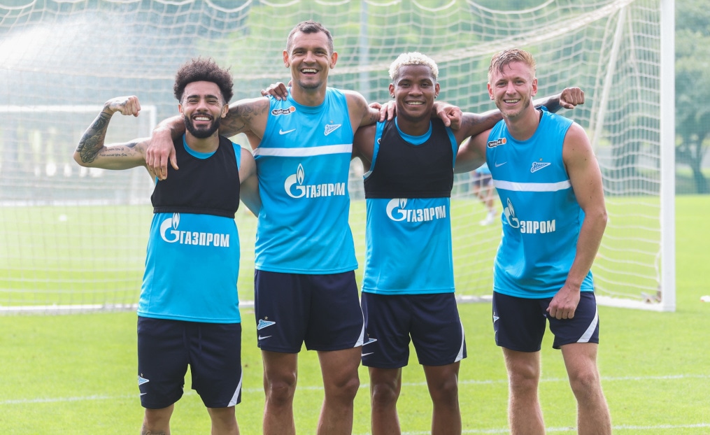 «Газпром»-тренировочные сборы в Дубае: 18 января, утренняя тренировка