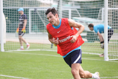 «Газпром»-тренировочные сборы в Дубае: 18 января, утренняя тренировка