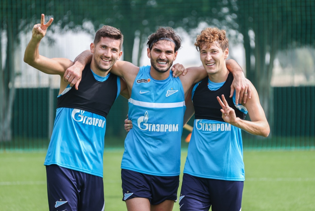 «Газпром»-тренировочные сборы в Дубае: 18 января, утренняя тренировка