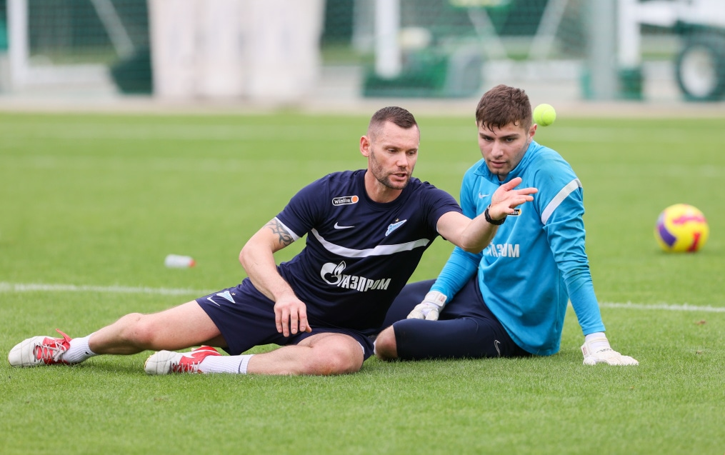 «Газпром»-тренировочные сборы в Дубае: 20 января, утренняя тренировка