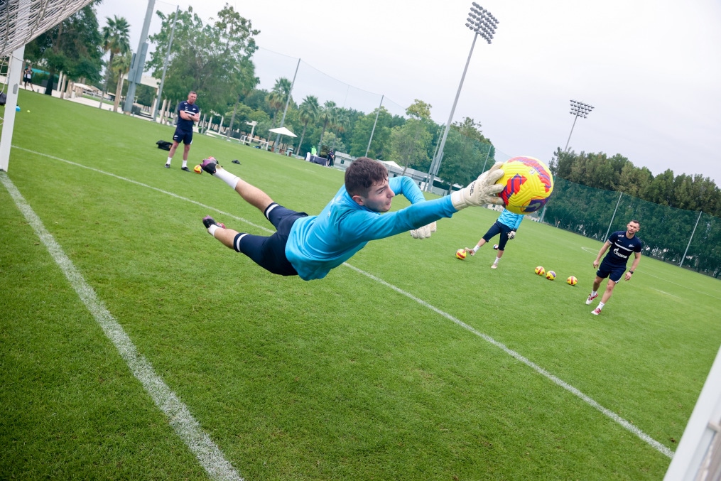 «Газпром»-тренировочные сборы в Дубае: 20 января, утренняя тренировка