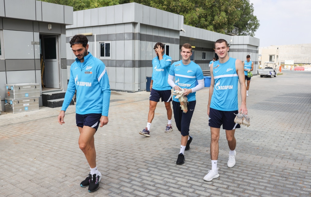 «Газпром»-тренировочные сборы в Дубае: 23 января, утренняя тренировка