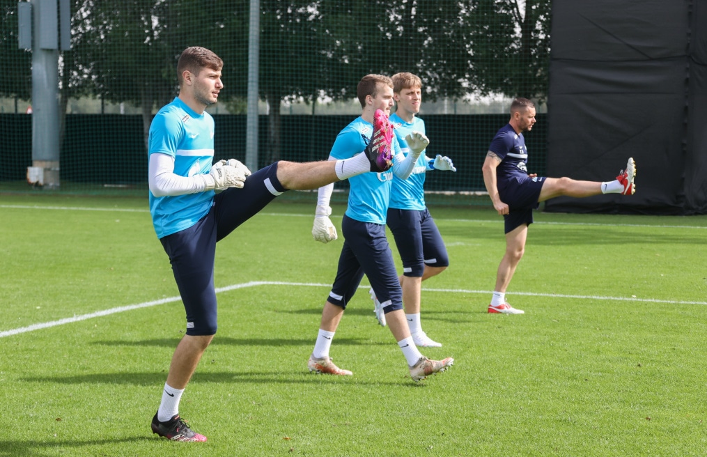 «Газпром»-тренировочные сборы в Дубае: 23 января, утренняя тренировка