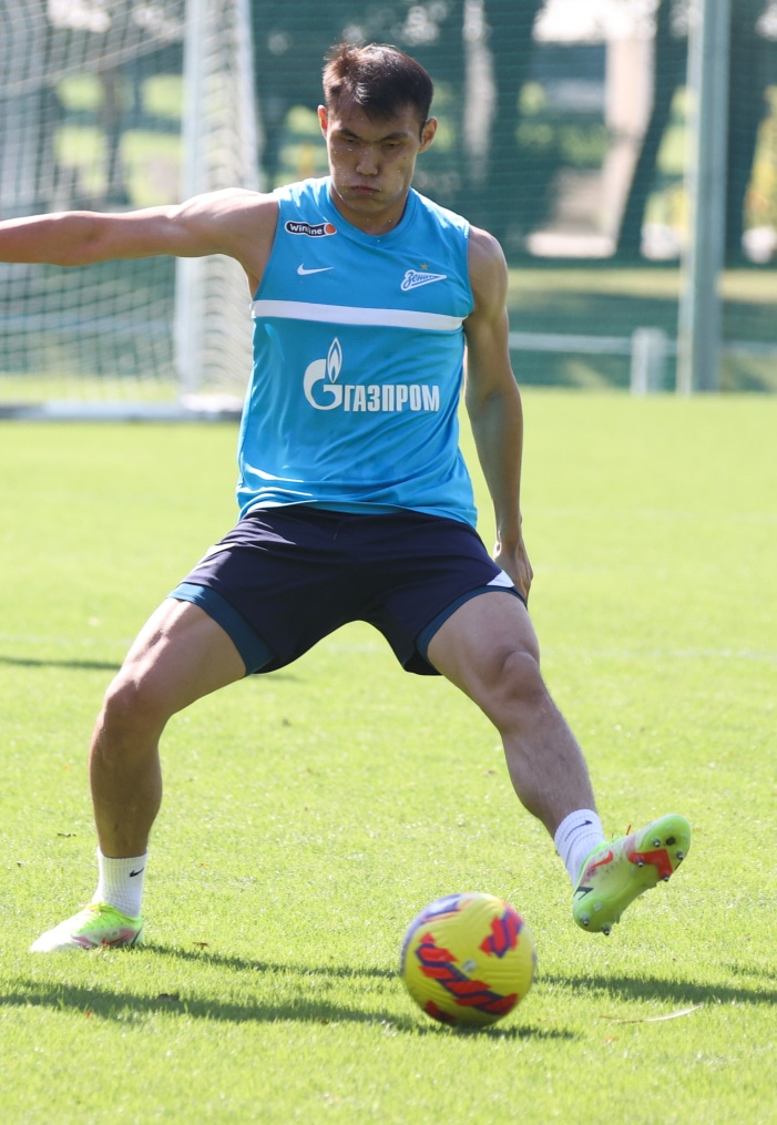 «Газпром»-тренировочные сборы в Дубае: 24 января, утренняя тренировка