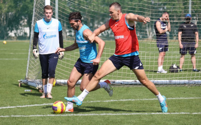 «Газпром»-тренировочные сборы в Дубае: 24 января, утренняя тренировка