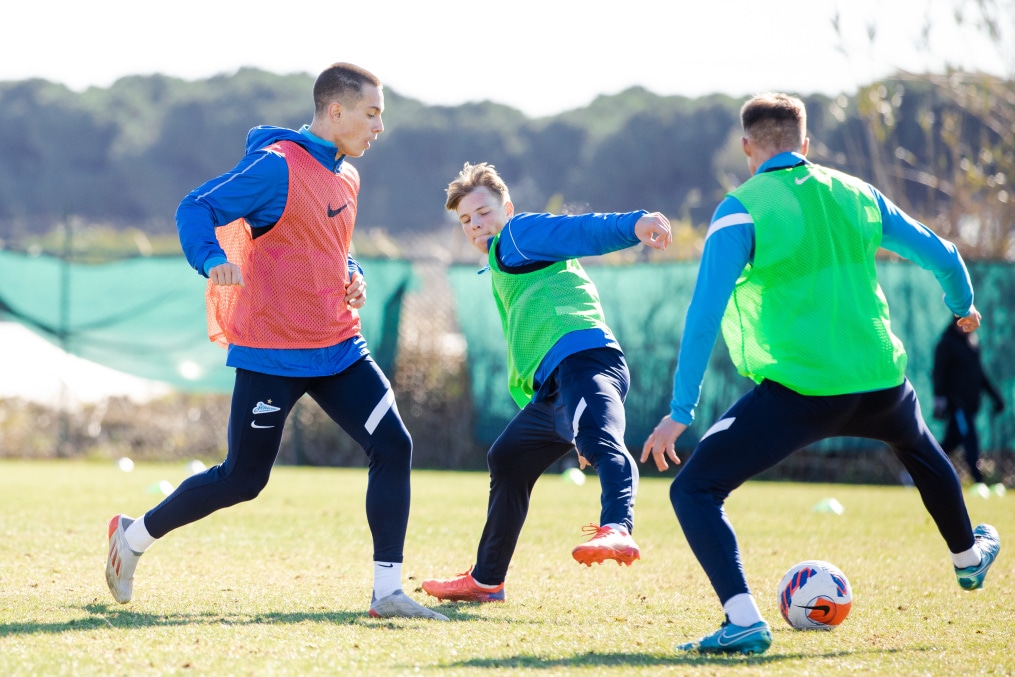 Сборы «Зенита»-м в Турции: 24 января, утренняя тренировка