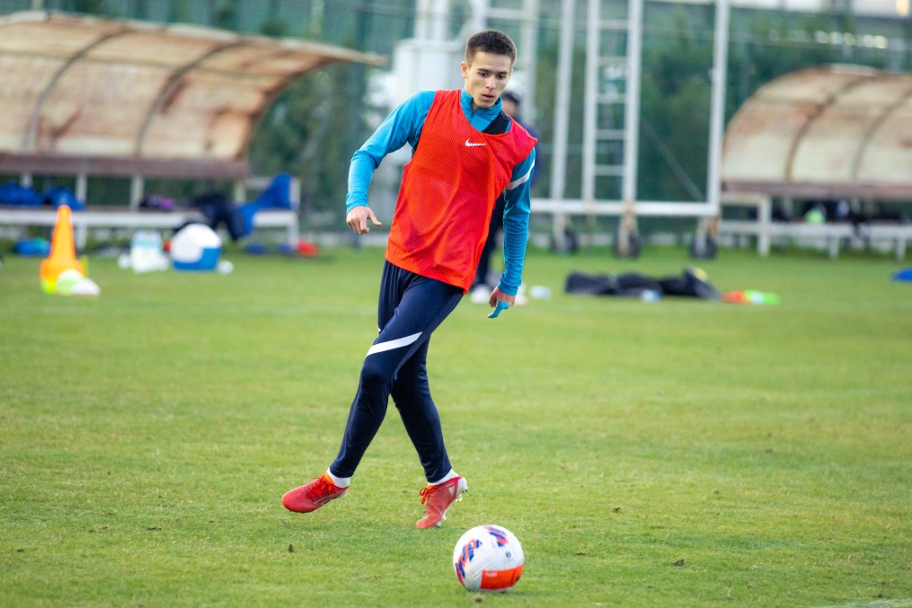 Сборы «Зенита»-м в Турции: 25 января, вечерняя тренировка