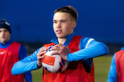 Сборы «Зенита»-м в Турции: 25 января, вечерняя тренировка