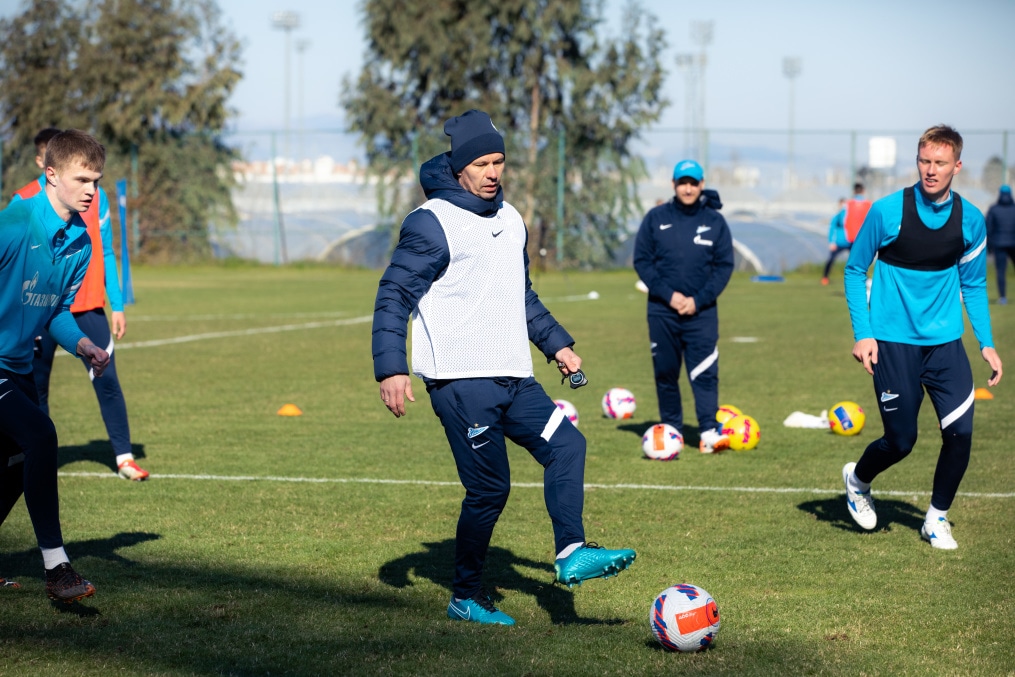 Сборы «Зенита»-м в Турции: 27 января, утренняя тренировка