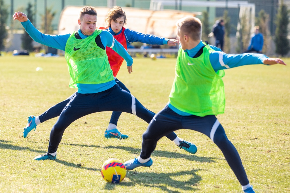 Сборы «Зенита»-м в Турции: 28 января, утренняя тренировка