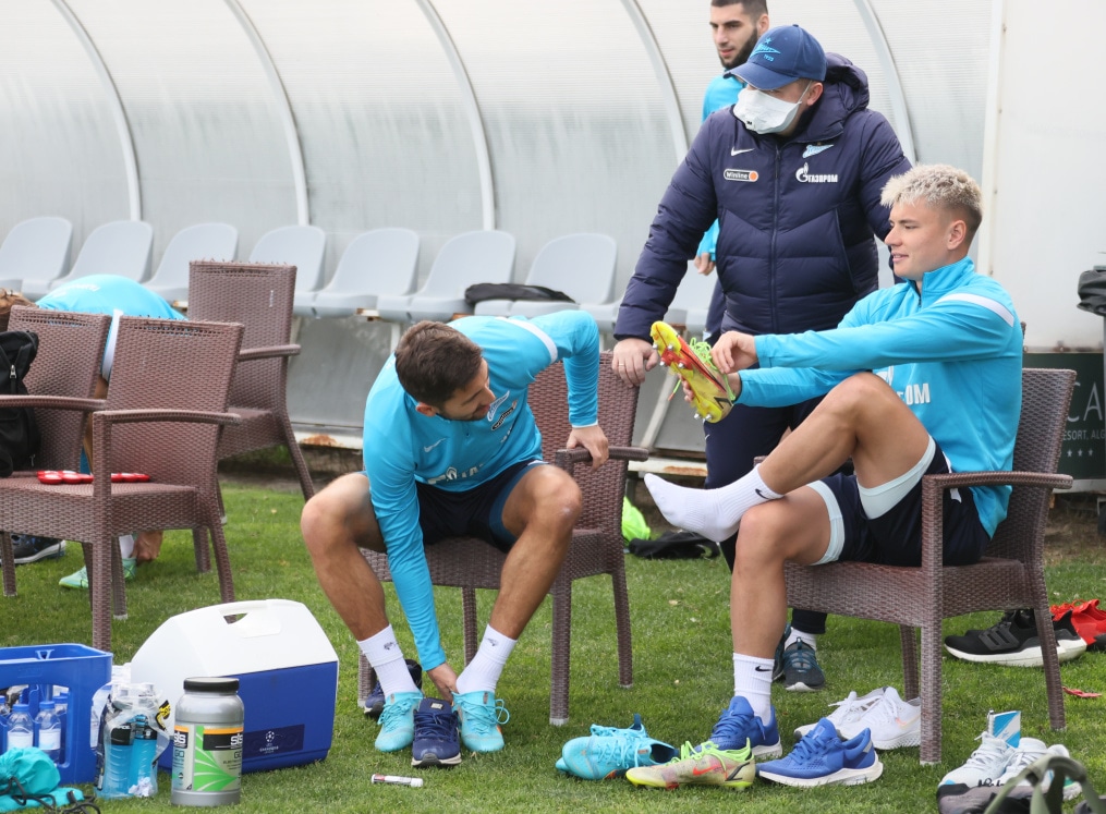 «Газпром»-тренировочные сборы в Португалии: 30 января, утренняя тренировка