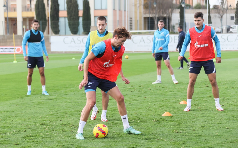 «Газпром»-тренировочные сборы в Португалии: 30 января, утренняя тренировка