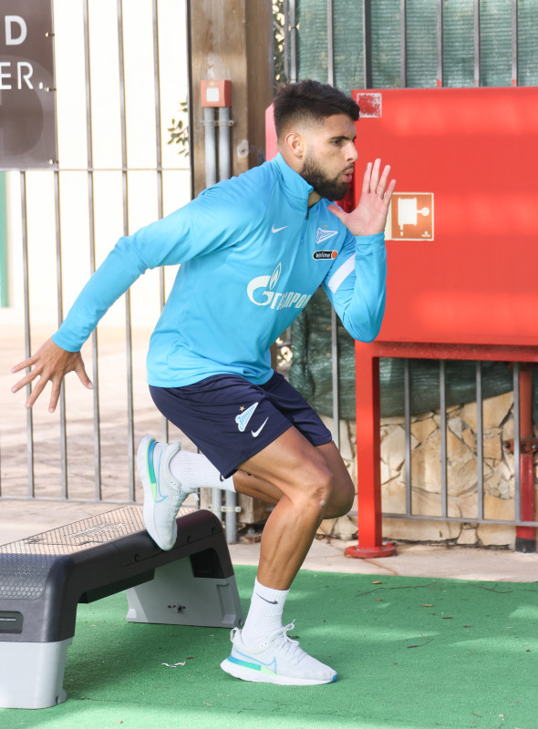 «Газпром»-тренировочные сборы в Португалии: 30 января, утренняя тренировка