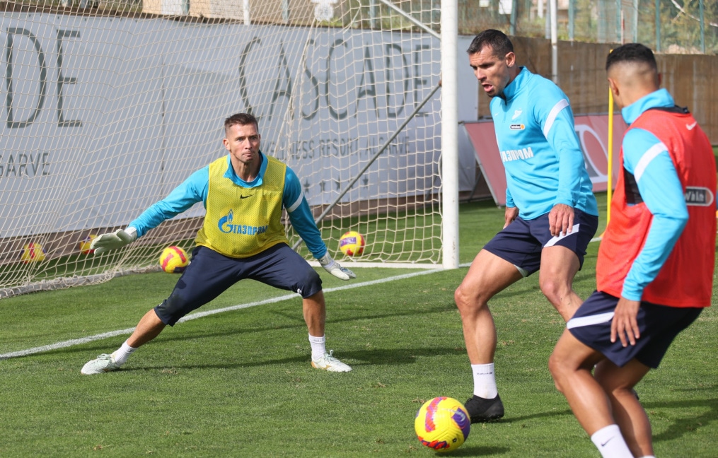 «Газпром»-тренировочные сборы в Португалии: 30 января, утренняя тренировка