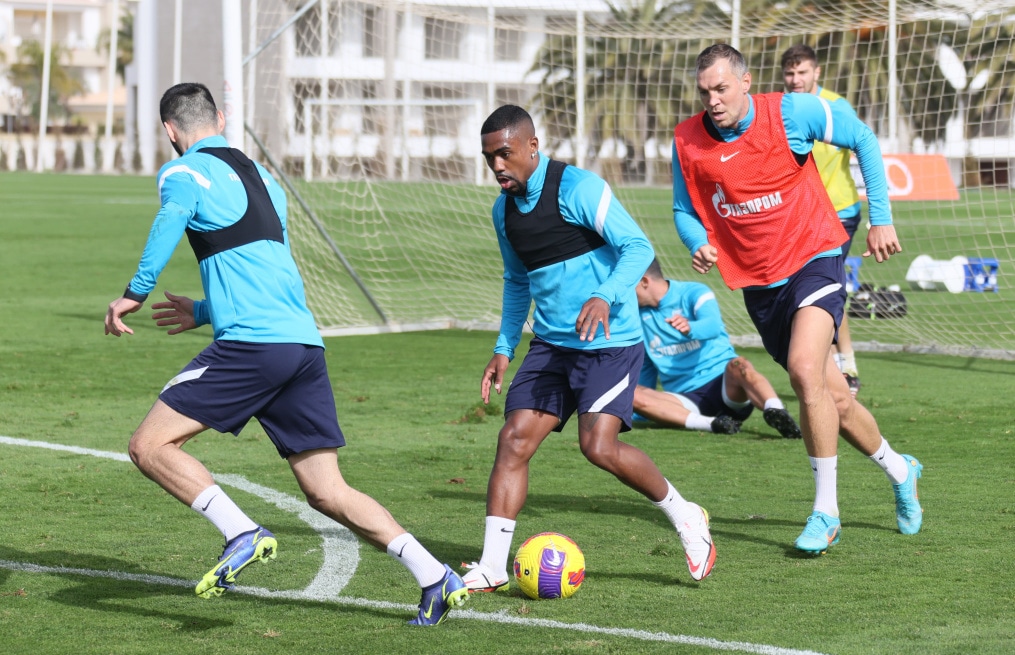 «Газпром»-тренировочные сборы в Португалии: 30 января, утренняя тренировка
