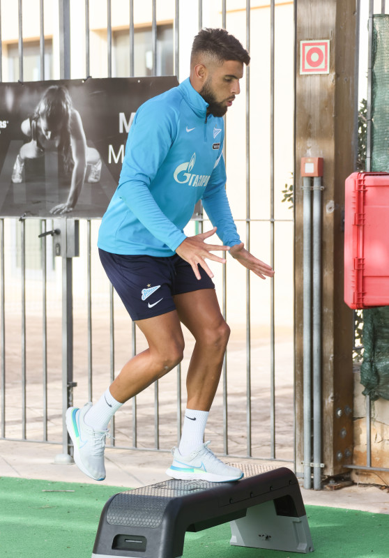 «Газпром»-тренировочные сборы в Португалии: 30 января, утренняя тренировка