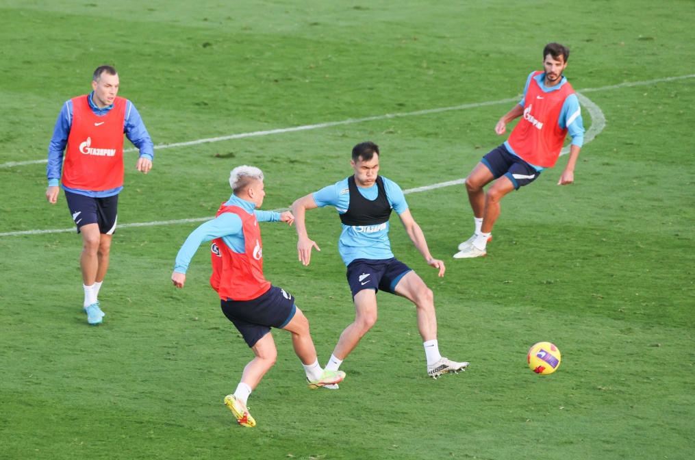«Газпром»-тренировочные сборы в Португалии: 30 января, вечерняя тренировка