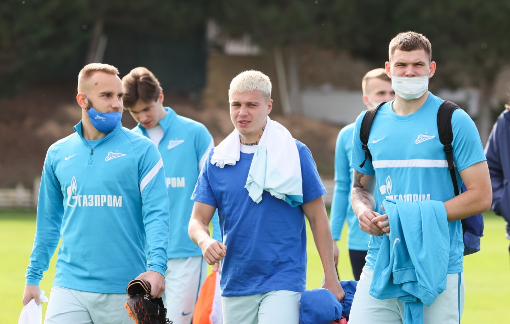 «Газпром»-тренировочные сборы в Португалии: 31 января, совместная тренировка «Зенита» и «Зенита»-2
