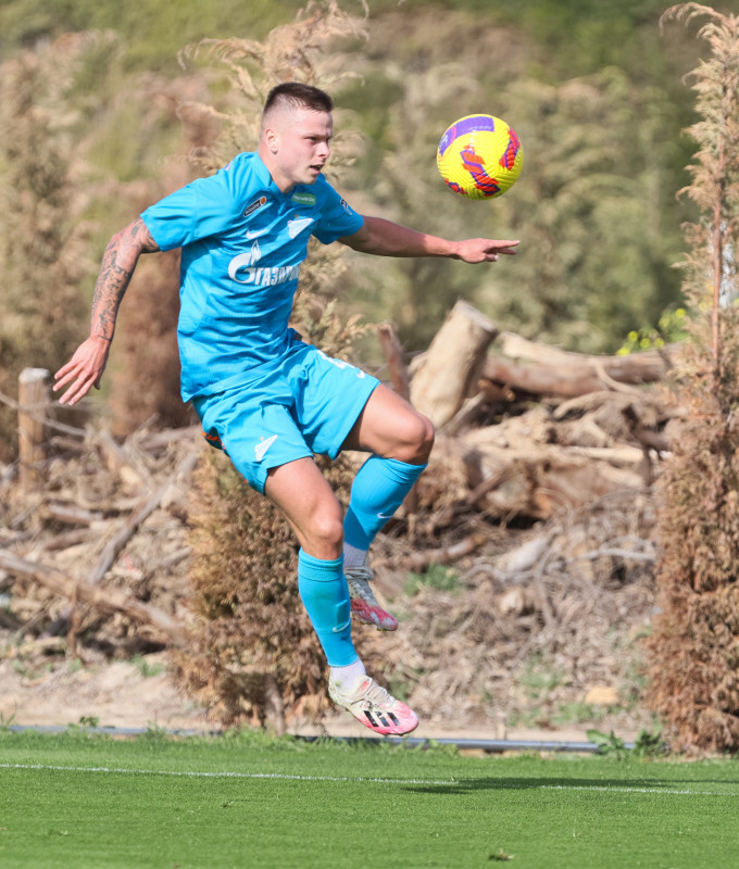 «Газпром»-тренировочные сборы в Португалии: 31 января, совместная тренировка «Зенита» и «Зенита»-2