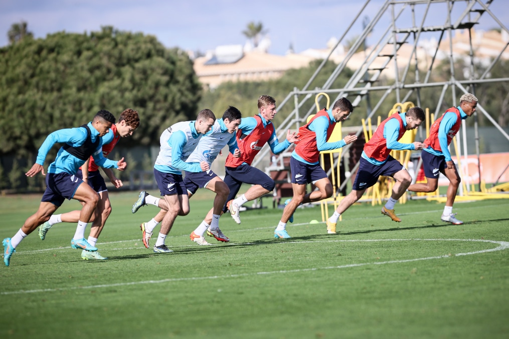 «Газпром» — тренировочные сборы в Португалии: 5 феврала, утренняя тренировка