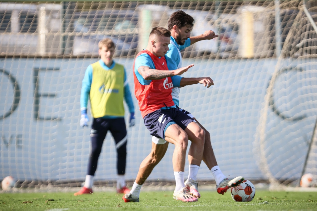 «Газпром» — тренировочные сборы в Португалии: 5 феврала, утренняя тренировка