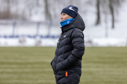The women's team «Zenit» has started training at the base in Udelny Park