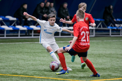 Товарищеские матчи команд «Газпром»-Академии:  первый матч команд 2009 года рождения