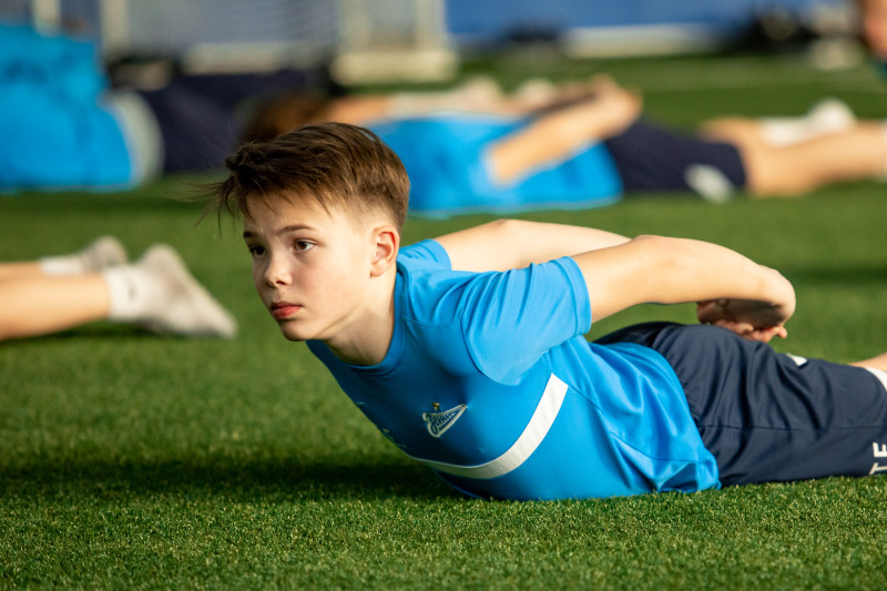 Тренировка по йоге в «Газпром»-Академии