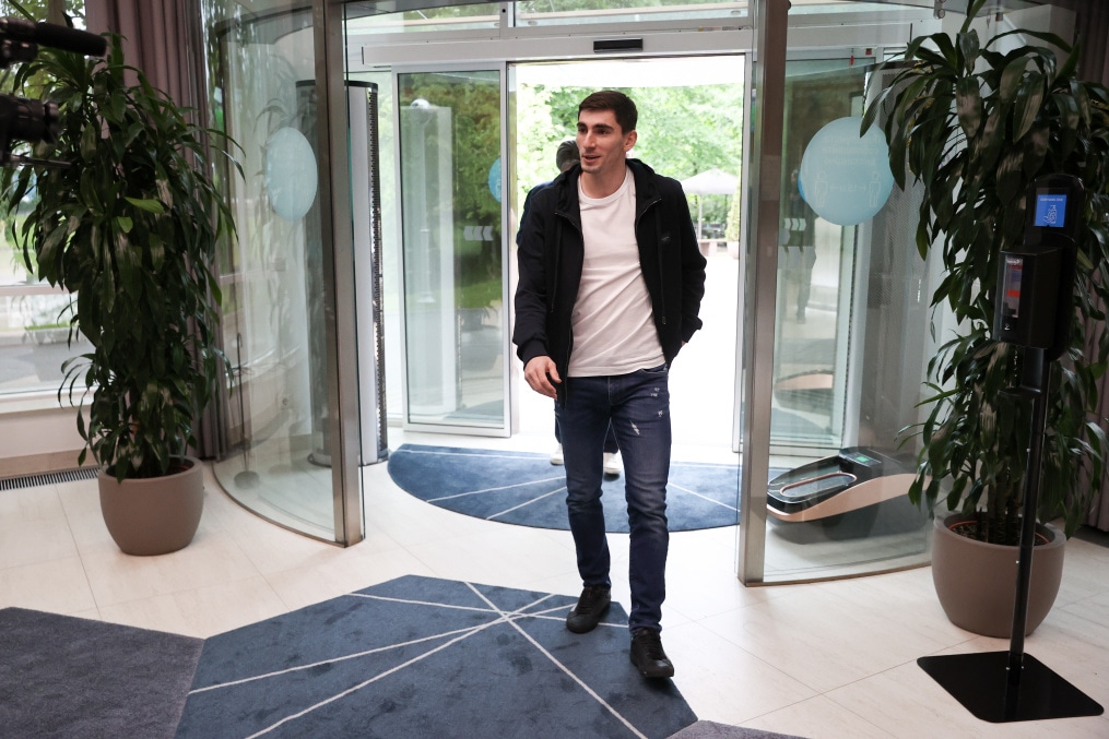 Первый день Зелимхана Бакаева в Петербурге