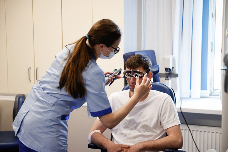 Зелимхан Бакаев проходит медосмотр в ММЦ «СОГАЗ»