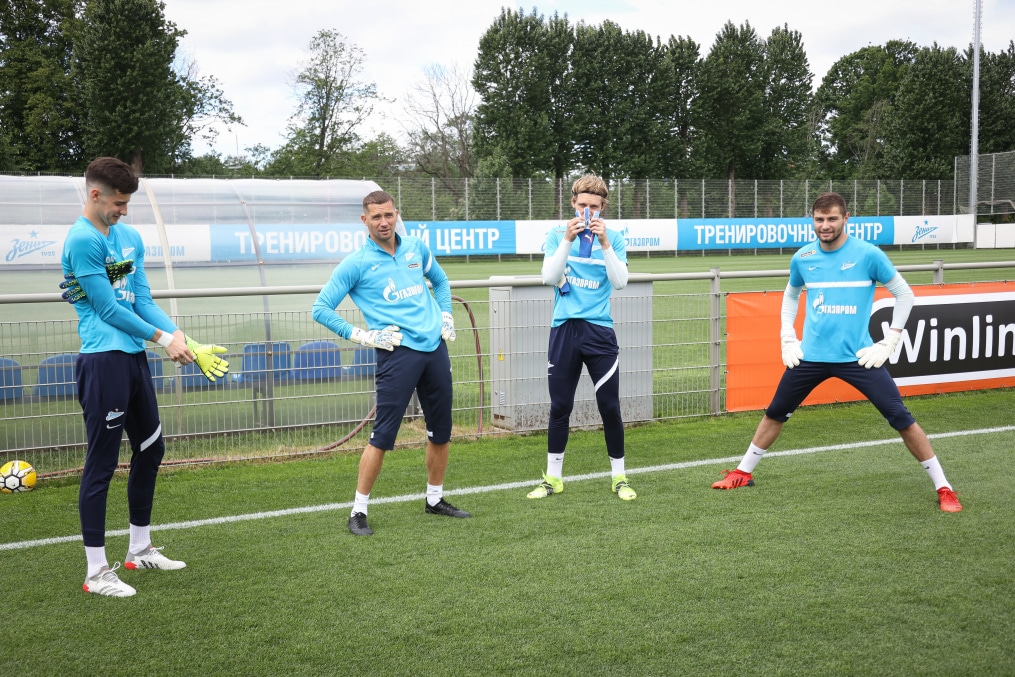 «Газпром» — тренировочные сборы в Петербурге: 16 июня, утренняя тренировка