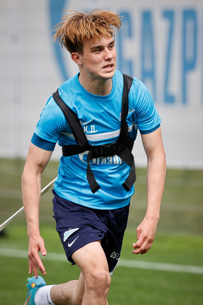 «Газпром» — тренировочные сборы в Петербурге: 16 июня, утренняя тренировка