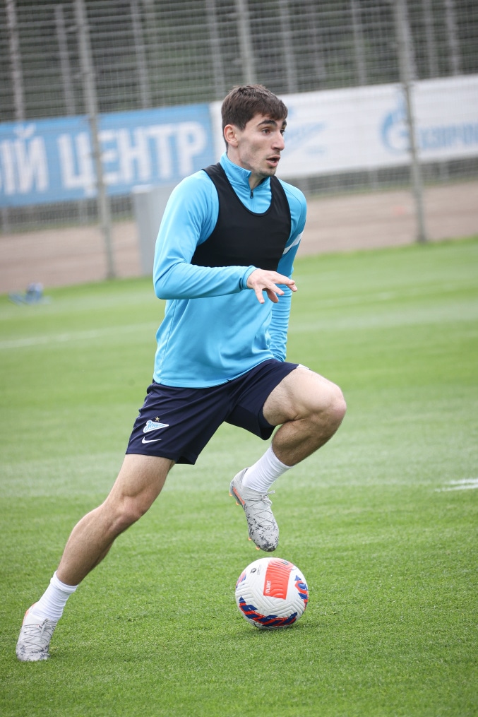 «Газпром» — тренировочные сборы в Петербурге: 16 июня, утренняя тренировка