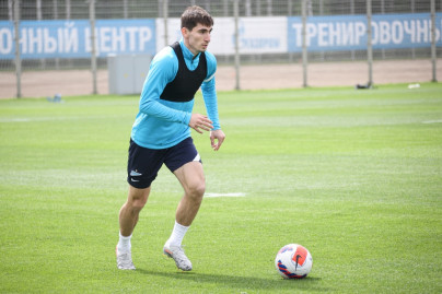 «Газпром» — тренировочные сборы в Петербурге: 16 июня, утренняя тренировка