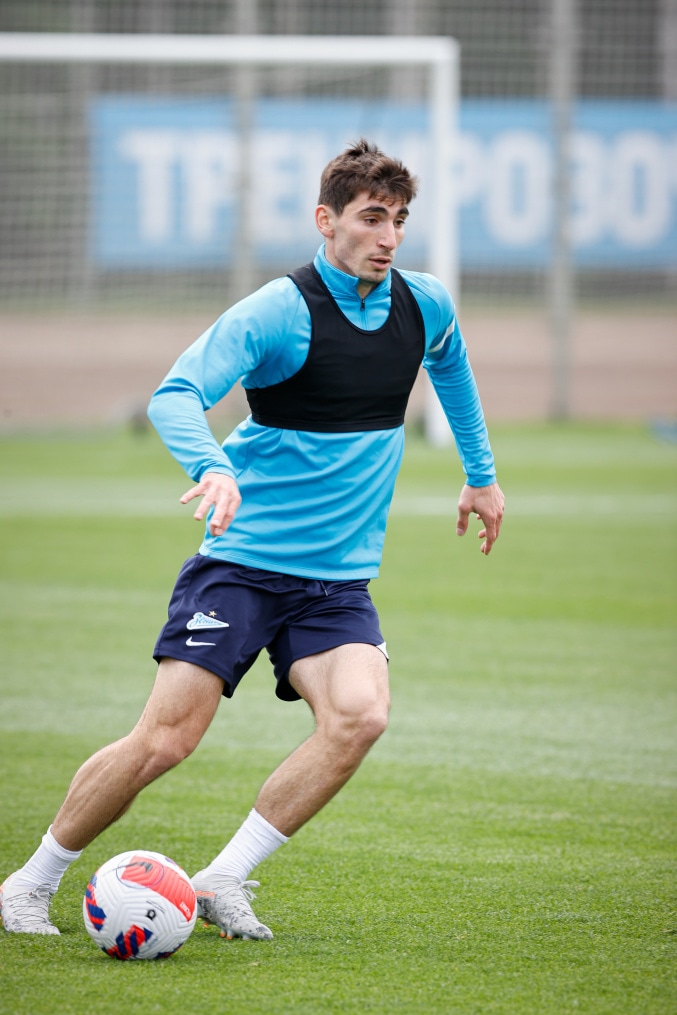 «Газпром» — тренировочные сборы в Петербурге: 16 июня, утренняя тренировка