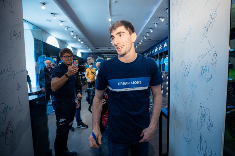 Презентация Зелимхана Бакаева в «Зенит-Арене»