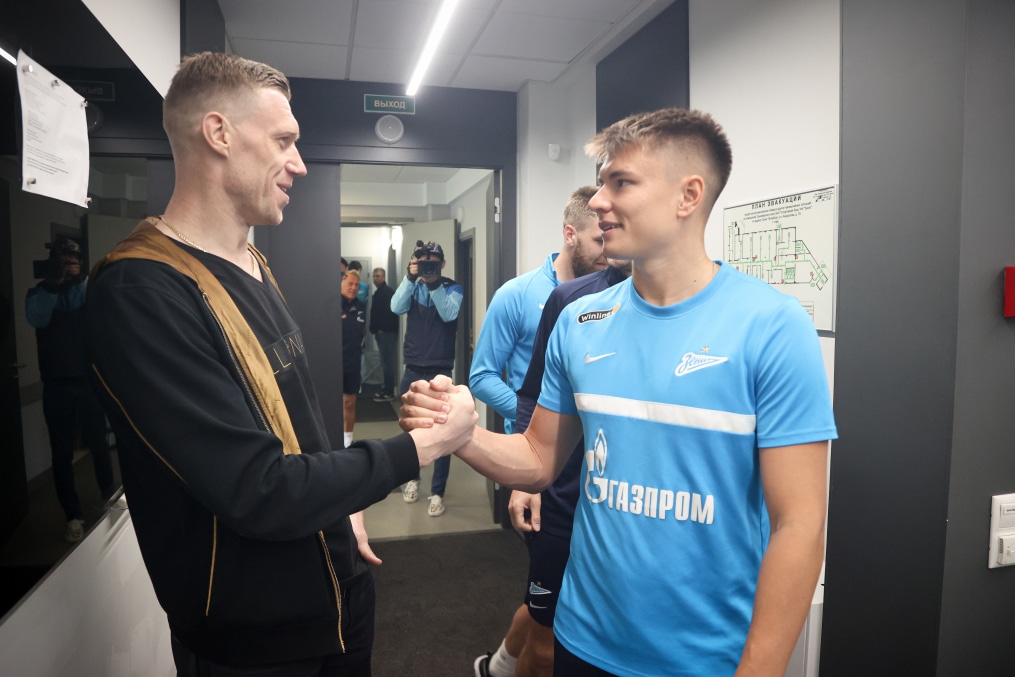 «Газпром» — тренировочные сборы в Петербурге: 17 июня, утренняя тренировка